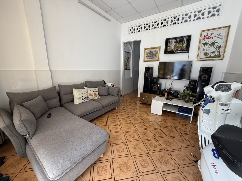 DÃY NHÀ TRỌ 10 CĂN PHÒNG MÔI PHÒNG RỘNG 16M2